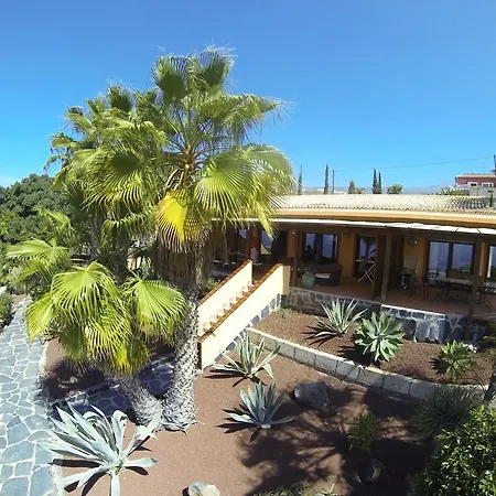 Casa Alhambra Sanjuan Batista * Guia de Isora (Tenerife)